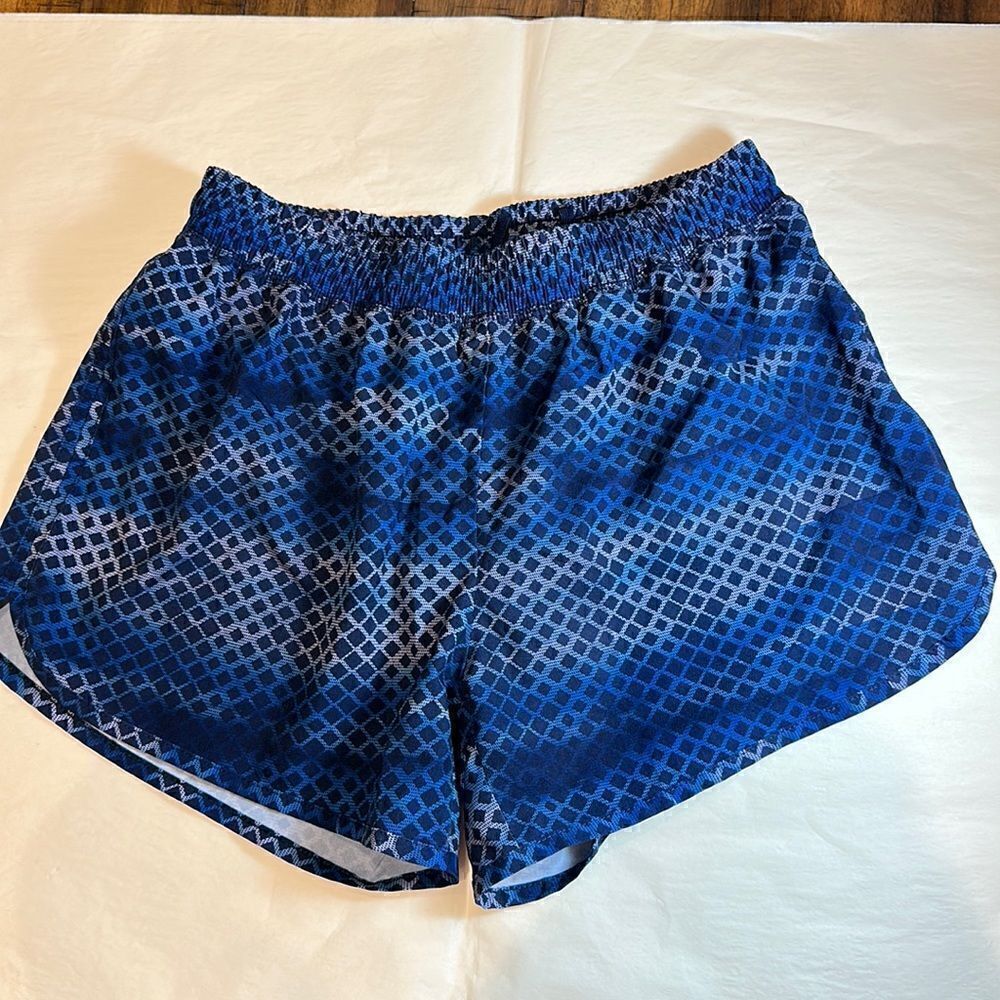 EUC Women’s XS Champion Running Shorts Elastic Waist Drawstring 3” Inseam